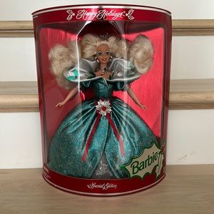 1995 Holiday Barbie